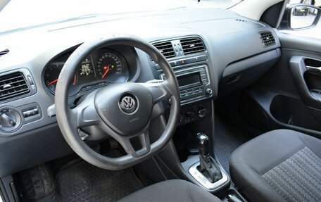 Volkswagen Polo VI (EU Market), 2017 год, 670 000 рублей, 9 фотография