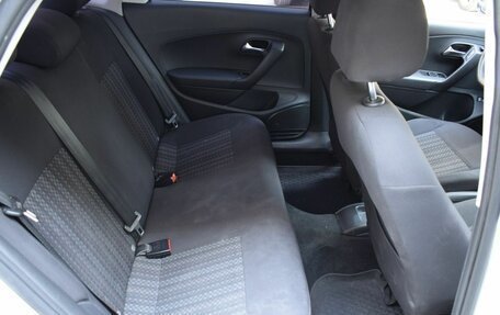 Volkswagen Polo VI (EU Market), 2017 год, 670 000 рублей, 17 фотография