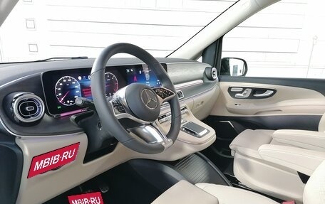 Mercedes-Benz V-Класс, 2025 год, 17 000 000 рублей, 11 фотография
