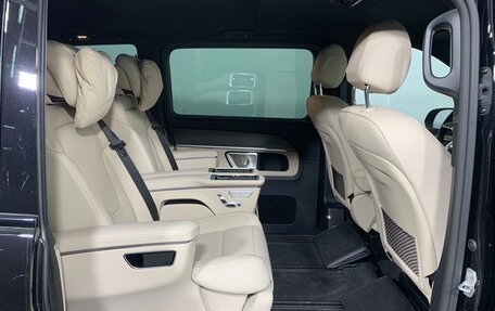 Mercedes-Benz V-Класс, 2024 год, 16 500 000 рублей, 25 фотография