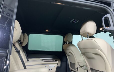 Mercedes-Benz V-Класс, 2024 год, 16 500 000 рублей, 28 фотография