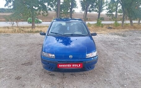 Fiat Punto III Punto Evo рестайлинг, 2000 год, 100 000 рублей, 2 фотография