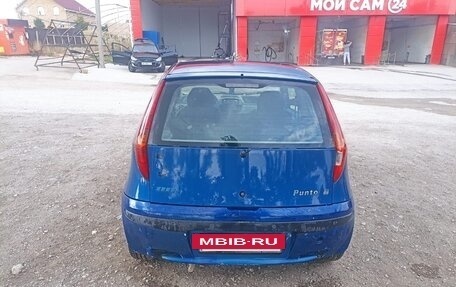 Fiat Punto III Punto Evo рестайлинг, 2000 год, 100 000 рублей, 4 фотография