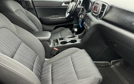 KIA Sportage IV рестайлинг, 2017 год, 1 620 000 рублей, 10 фотография