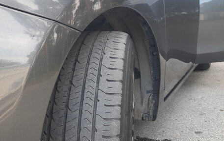 Toyota Prius Alpha I (ZVW40/41), 2013 год, 1 250 000 рублей, 15 фотография