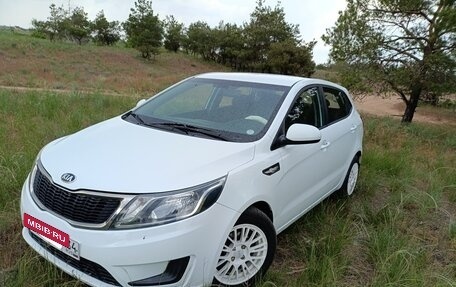 KIA Rio III рестайлинг, 2014 год, 980 000 рублей, 3 фотография