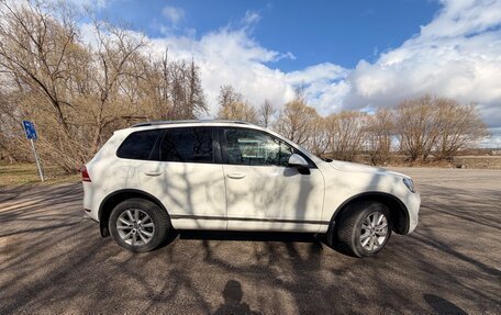 Volkswagen Touareg III, 2011 год, 1 800 000 рублей, 5 фотография