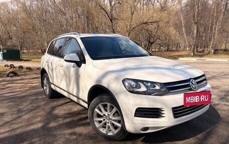Volkswagen Touareg III, 2011 год, 1 800 000 рублей, 4 фотография