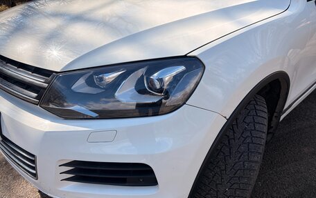 Volkswagen Touareg III, 2011 год, 1 800 000 рублей, 9 фотография