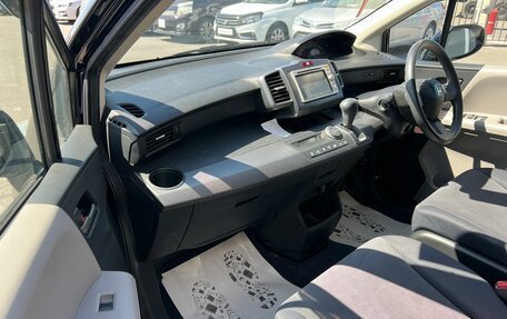 Honda Freed I, 2010 год, 999 000 рублей, 12 фотография