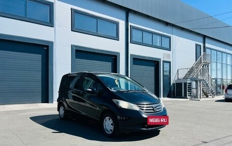 Honda Freed I, 2010 год, 999 000 рублей, 8 фотография