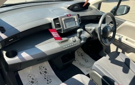 Honda Freed I, 2010 год, 999 000 рублей, 13 фотография