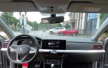 Volkswagen Lavida, 2022 год, 1 340 004 рублей, 4 фотография