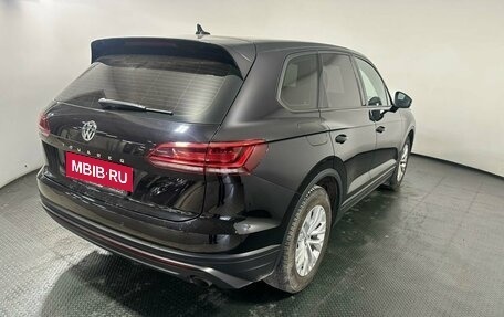 Volkswagen Touareg III, 2018 год, 4 400 000 рублей, 1 фотография