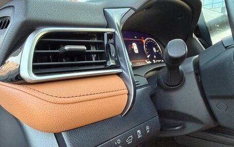 Toyota Camry, 2021 год, 3 690 000 рублей, 18 фотография
