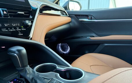 Toyota Camry, 2021 год, 3 690 000 рублей, 17 фотография