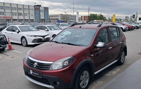 Renault Sandero I, 2013 год, 680 000 рублей, 3 фотография