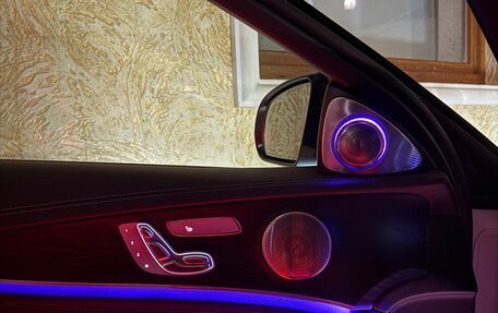 Mercedes-Benz E-Класс, 2020 год, 4 700 000 рублей, 12 фотография