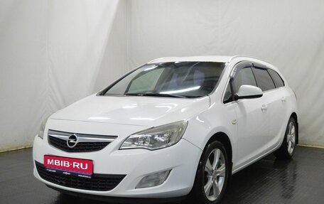 Opel Astra J, 2012 год, 650 000 рублей, 1 фотография