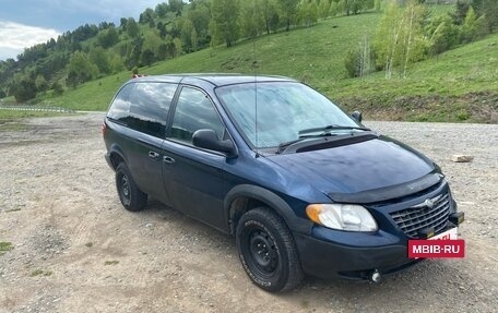 Chrysler Voyager IV, 2001 год, 249 000 рублей, 2 фотография