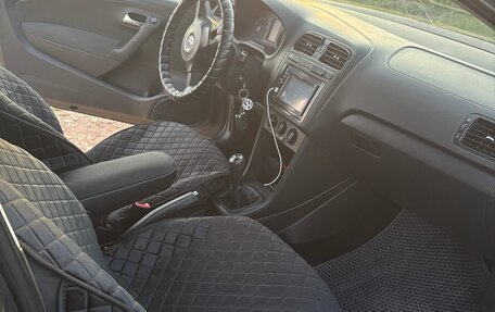 Volkswagen Polo VI (EU Market), 2010 год, 550 000 рублей, 9 фотография
