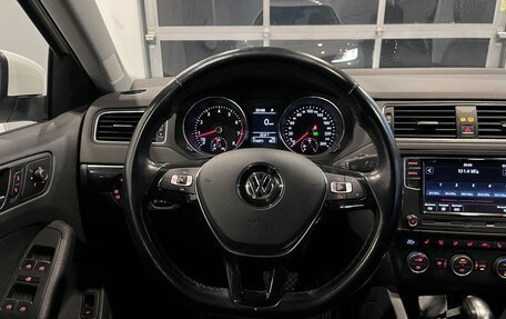 Volkswagen Jetta VI, 2018 год, 1 495 000 рублей, 10 фотография