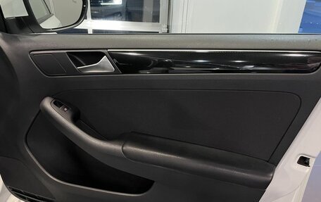 Volkswagen Jetta VI, 2018 год, 1 495 000 рублей, 26 фотография