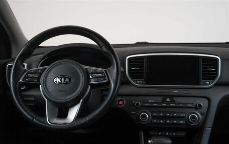 KIA Sportage IV рестайлинг, 2021 год, 2 269 000 рублей, 10 фотография