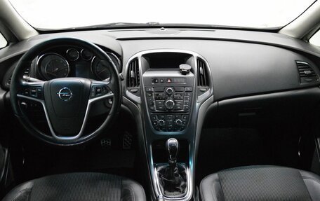 Opel Astra J, 2012 год, 650 000 рублей, 14 фотография
