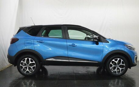 Renault Kaptur I рестайлинг, 2018 год, 1 586 000 рублей, 4 фотография