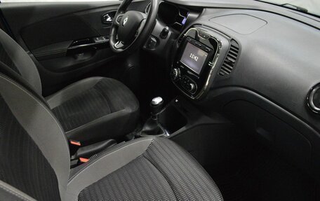 Renault Kaptur I рестайлинг, 2018 год, 1 586 000 рублей, 13 фотография