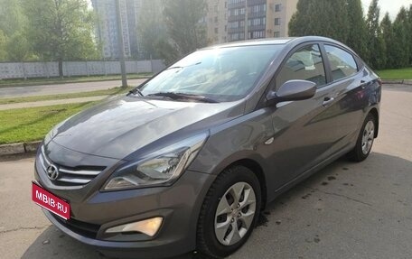 Hyundai Solaris II рестайлинг, 2016 год, 710 000 рублей, 1 фотография