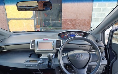 Honda Freed I, 2010 год, 1 050 000 рублей, 6 фотография