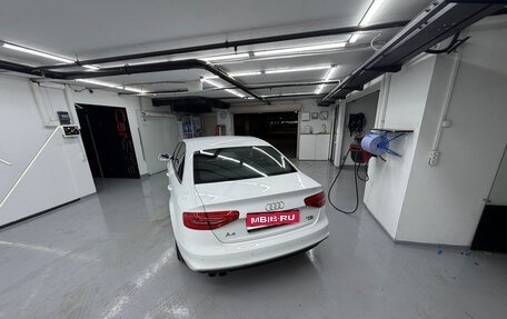 Audi A4, 2012 год, 1 500 000 рублей, 6 фотография