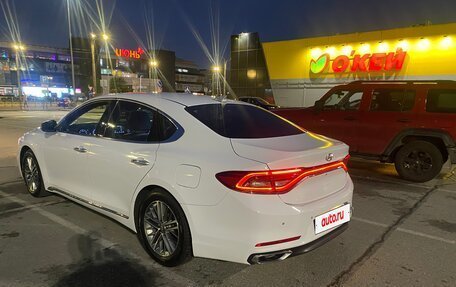 Hyundai Grandeur, 2018 год, 2 200 000 рублей, 10 фотография