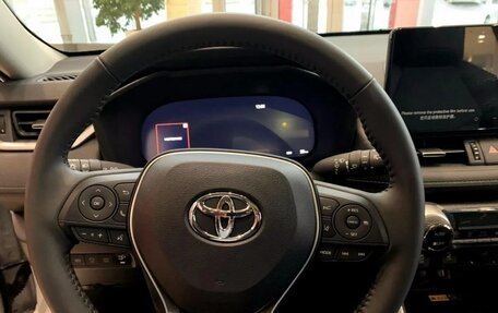 Toyota RAV4, 2024 год, 3 910 000 рублей, 16 фотография
