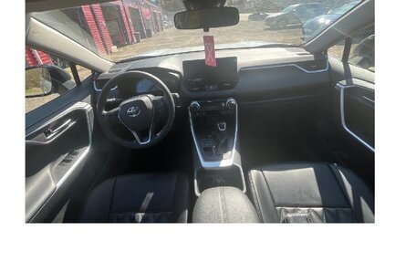 Toyota RAV4, 2024 год, 3 910 000 рублей, 19 фотография