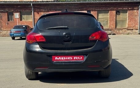 Opel Astra J, 2011 год, 650 000 рублей, 4 фотография