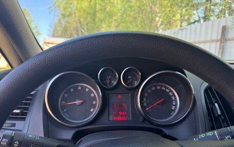 Opel Astra J, 2011 год, 650 000 рублей, 13 фотография