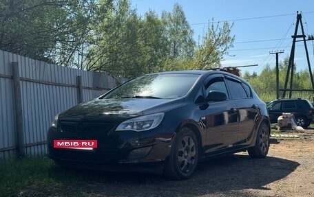 Opel Astra J, 2011 год, 650 000 рублей, 10 фотография