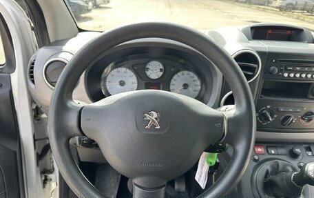 Peugeot Partner II рестайлинг 2, 2018 год, 840 000 рублей, 26 фотография