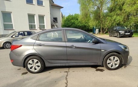 Hyundai Solaris II рестайлинг, 2016 год, 710 000 рублей, 4 фотография