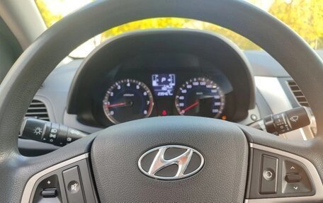 Hyundai Solaris II рестайлинг, 2016 год, 710 000 рублей, 8 фотография