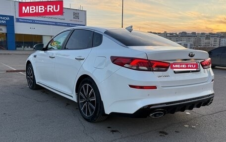 KIA Optima IV, 2018 год, 2 090 000 рублей, 7 фотография