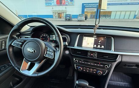 KIA Optima IV, 2018 год, 2 090 000 рублей, 14 фотография
