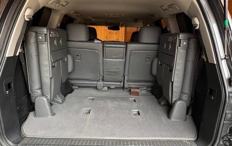 Toyota Land Cruiser 200, 2010 год, 3 100 000 рублей, 7 фотография