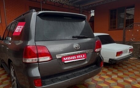 Toyota Land Cruiser 200, 2010 год, 3 100 000 рублей, 3 фотография