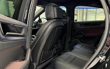 Porsche Cayenne III, 2026 год, 17 695 000 рублей, 25 фотография