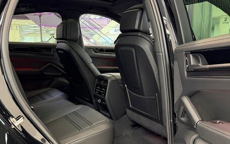 Porsche Cayenne III, 2026 год, 17 695 000 рублей, 28 фотография