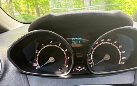 Ford Fiesta, 2016 год, 950 000 рублей, 9 фотография
